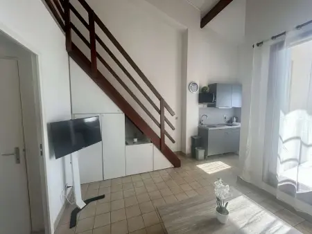 Appartement 4 pers mezzanine à Saint-Aygulf, vue mer : photo 5