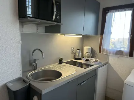Appartement 4 pers mezzanine à Saint-Aygulf, vue mer : photo 9