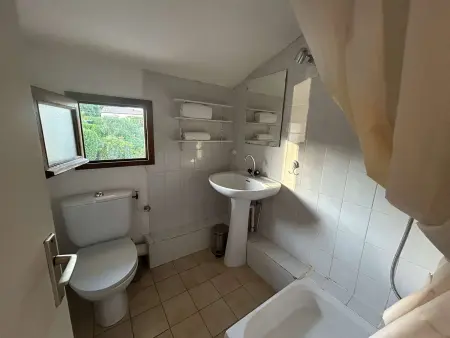 Appartement 4 pers mezzanine à Saint-Aygulf, vue mer : photo 13