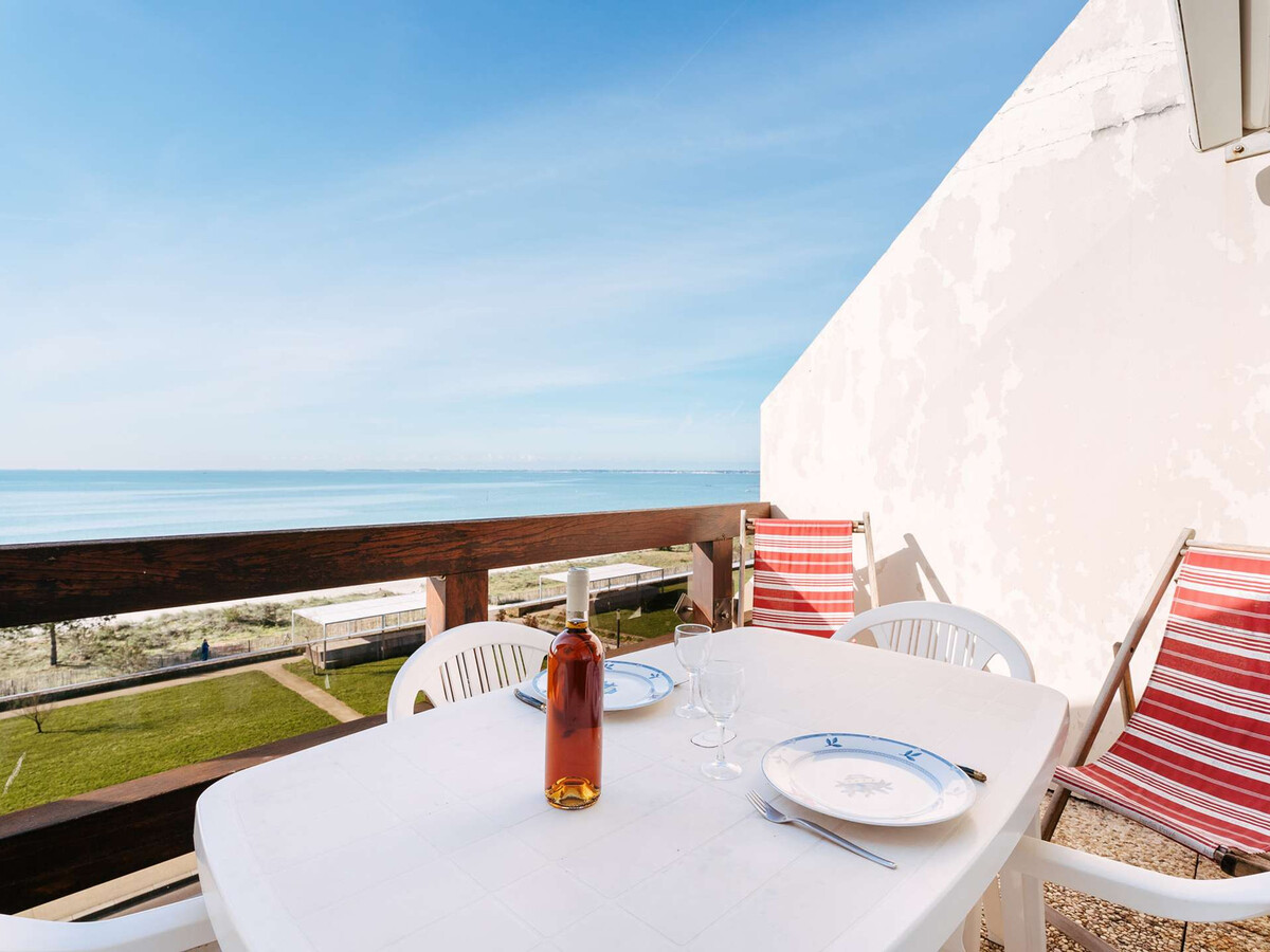Studio face Grande Plage Carnac, balcon sud & parking - Photo 1