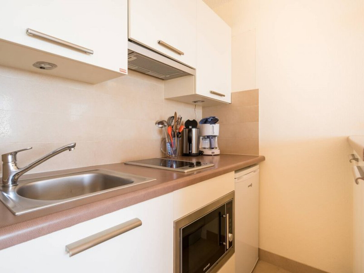 Studio 28m² face Grande Plage avec loggia vue mer - Photo 4