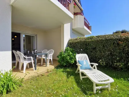 Location appartement à Carnac, Carnac - Appartement 2 pièces avec terrasse, piscine et parking privé, à 400m de la plage.