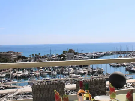 Appt moderne 2P vue mer, terrasse, parking, Villeneuve-Loubet : photo 5