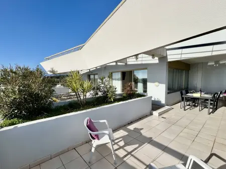 Appart 60m² vue panoramique Marina Baie des Anges, 8e étage : photo 16