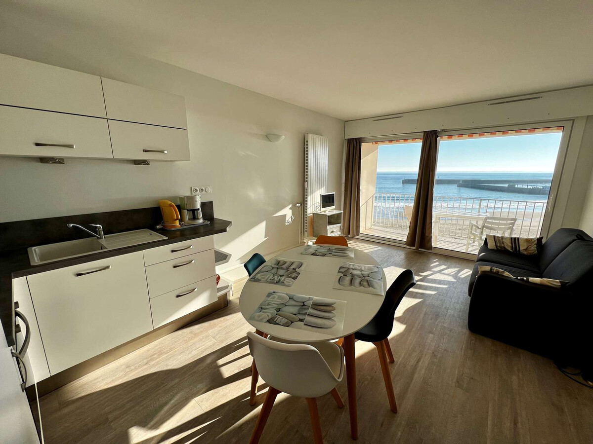 Studio vue mer 27m² centre-ville Quiberon - Photo 6