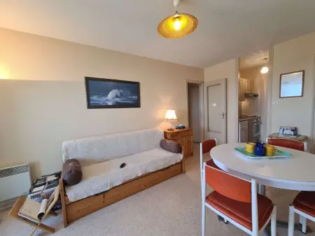 Location appartement à Saint Hilaire de Riez, Appartement 2 pièces avec balcon proche plage et commerces à Saint-Hilaire-de-Riez