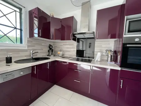 T2 Cambo-les-Bains : terrasse sud, wifi et parking : photo 8
