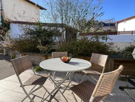 T1 bis avec terrasse à Cambo-les-Bains : photo 11