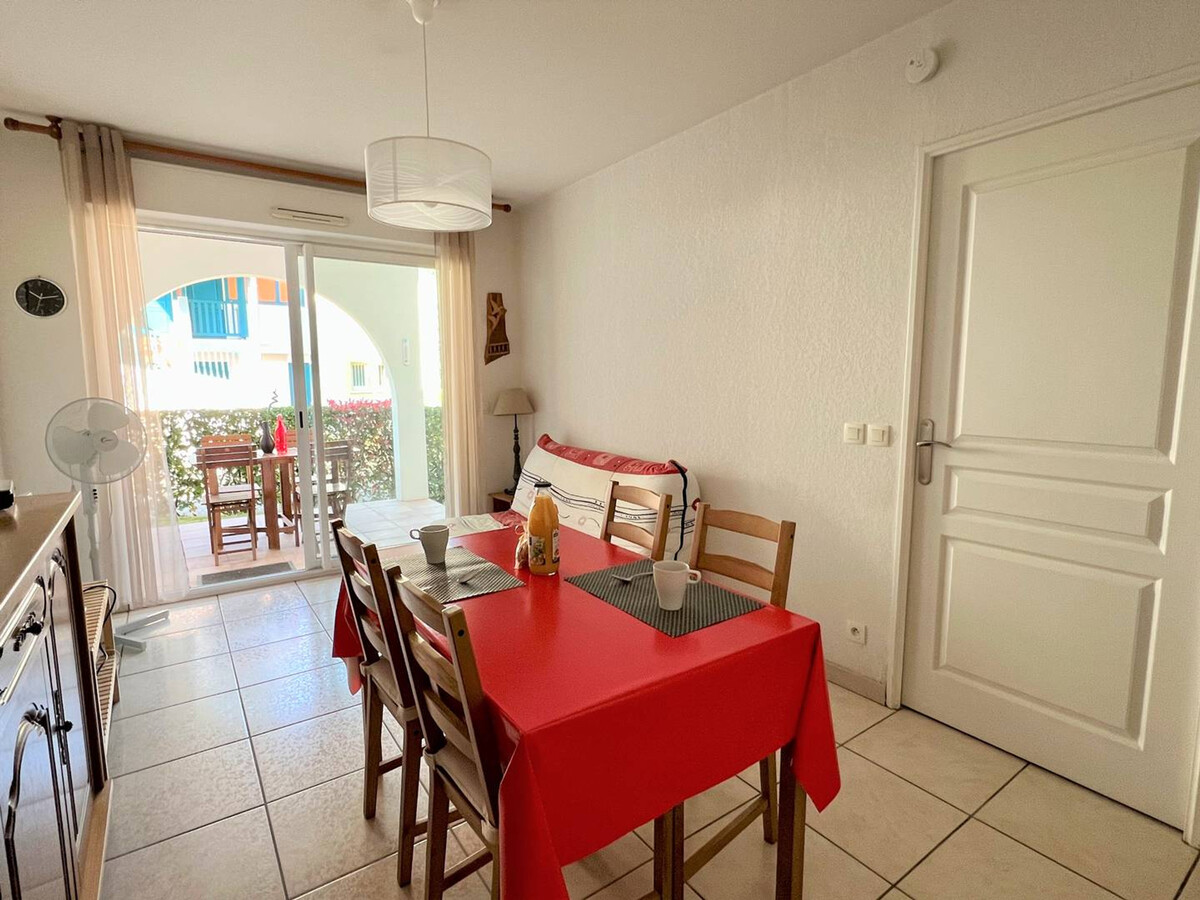 Appartement RDC Cambo-les-Bains, terrasse et piscine - Photo 5