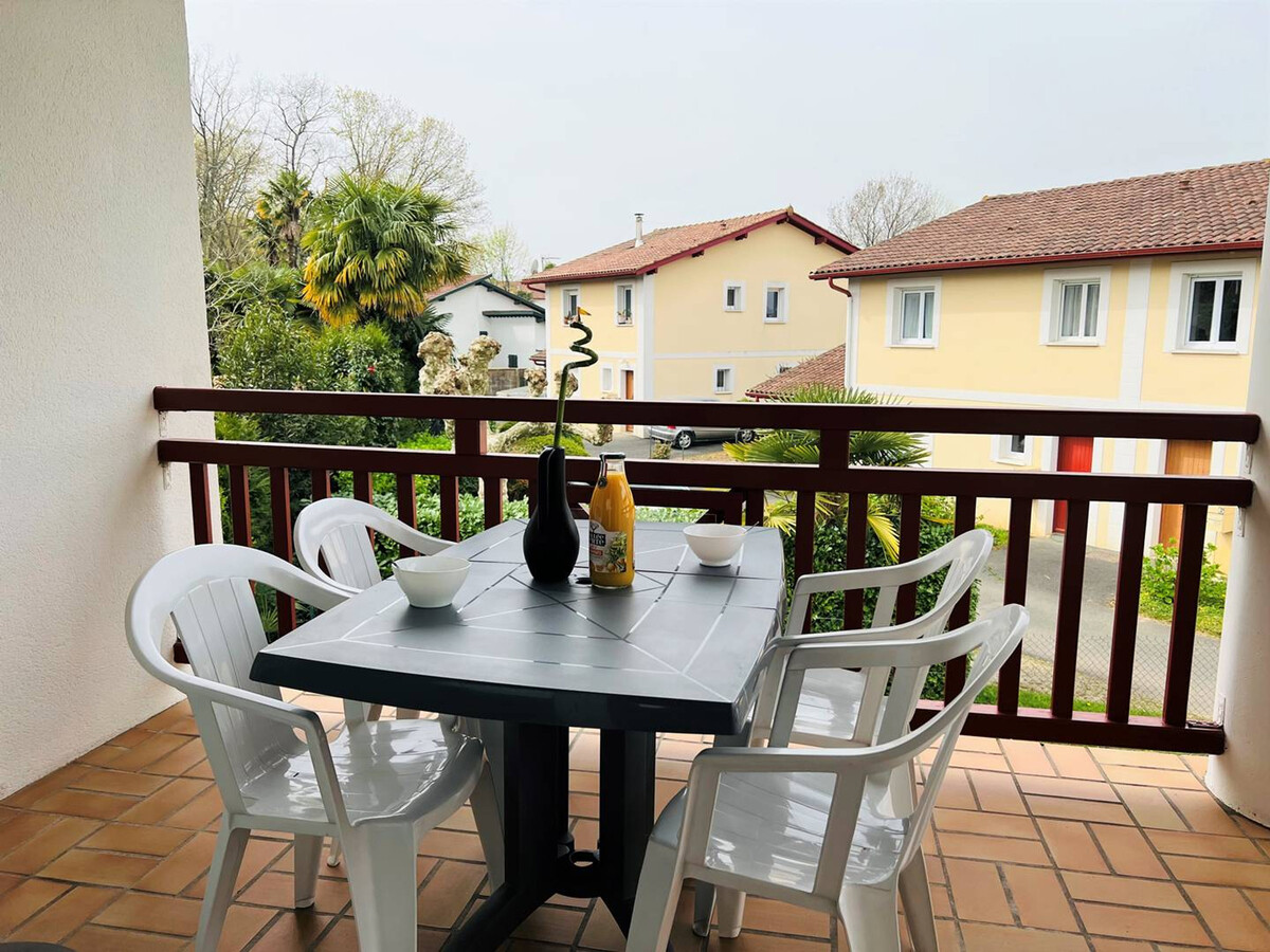 T1 avec balcon et parking à Cambo-les-Bains - Photo 11