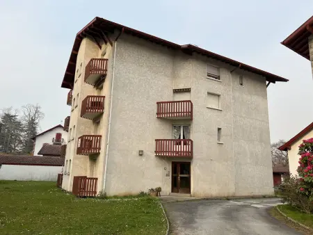 T1 Bis lumineux Cambo-les-Bains, balcon et parking : photo 2