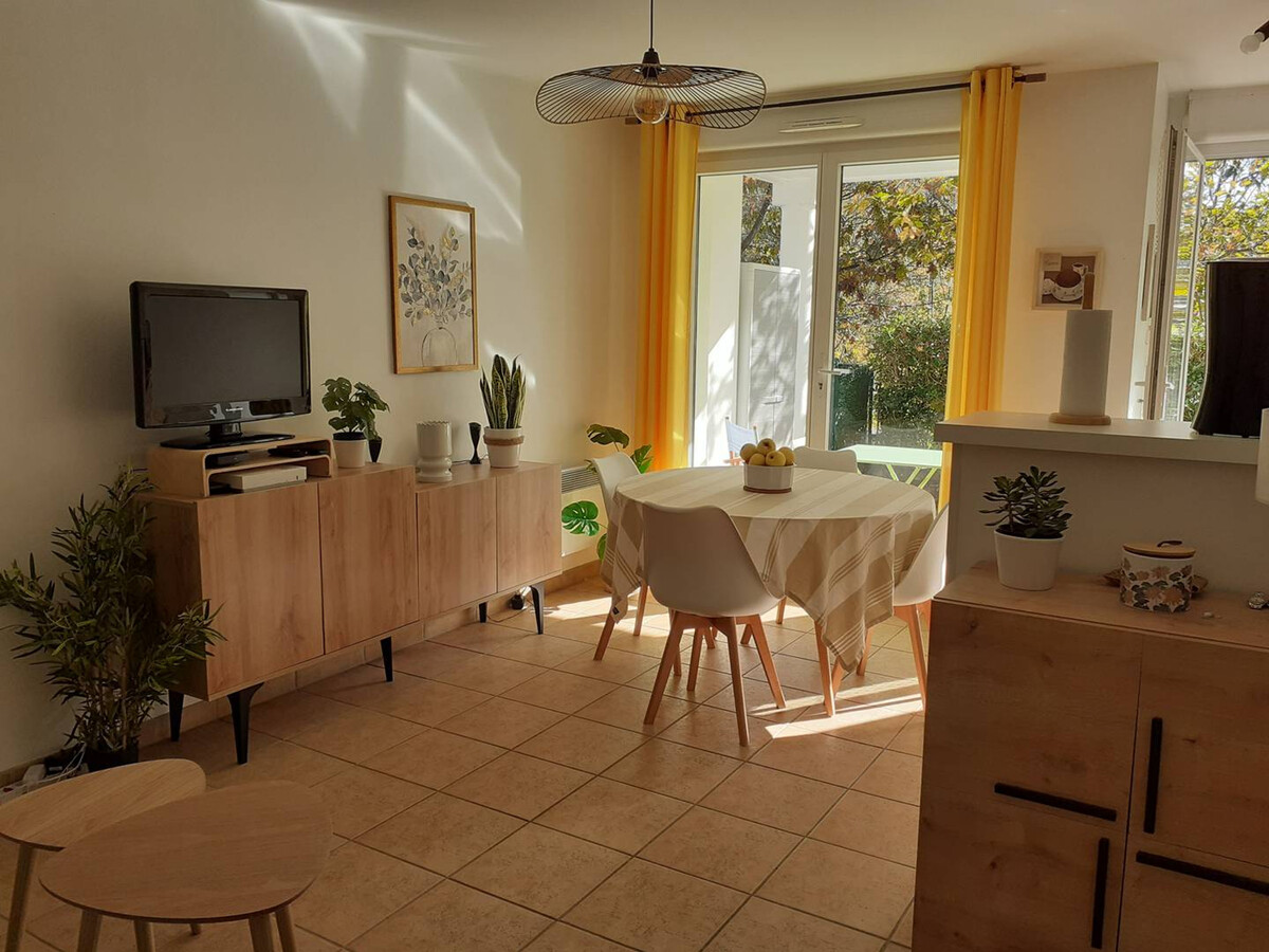 T2 moderne rez-de-chaussée, terrasse et piscine - Photo 2