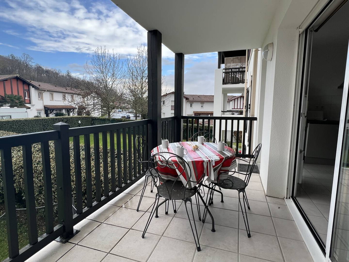 T2 lumineux avec terrasse à Cambo-les-Bains - Photo 11