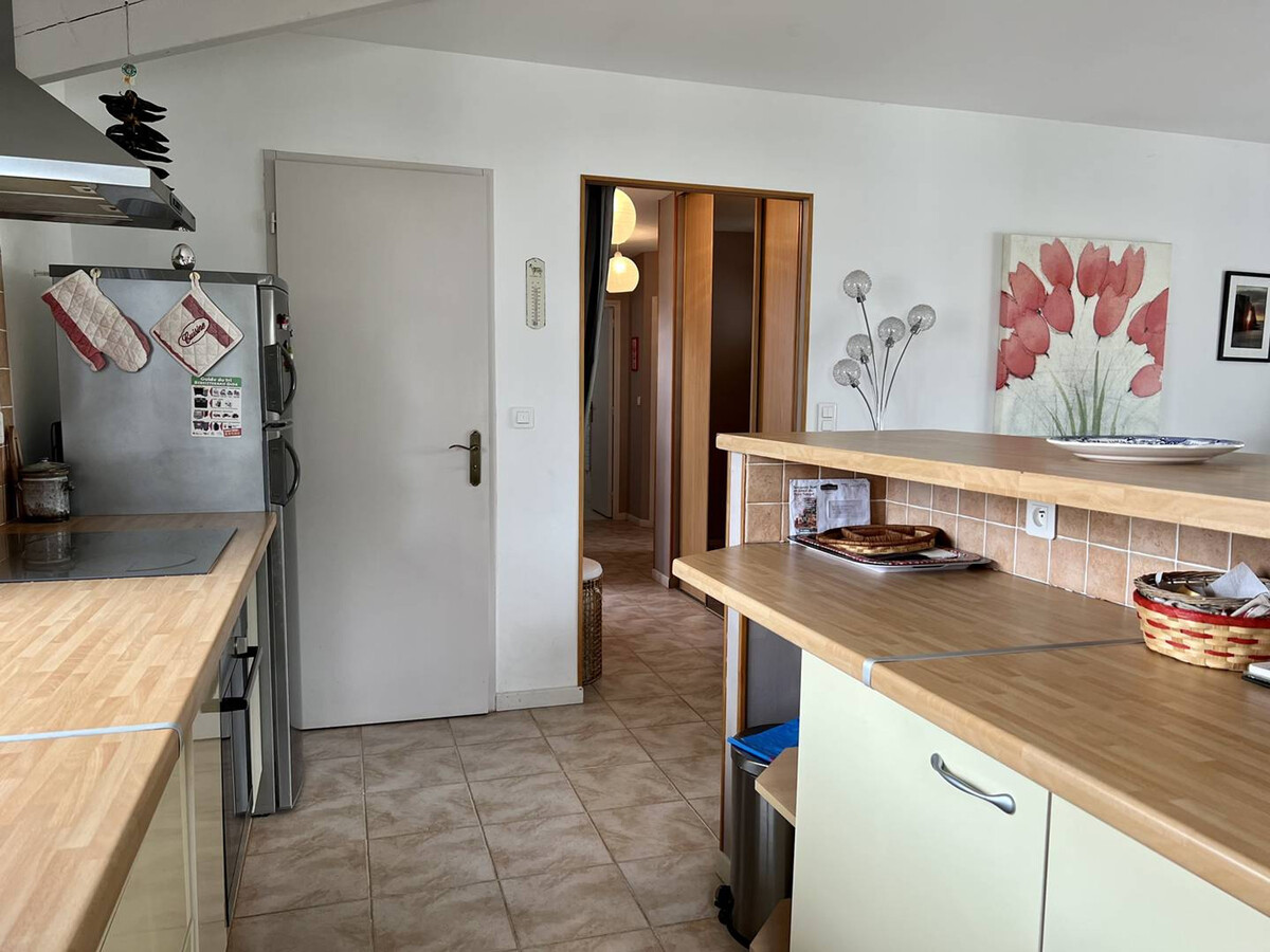 T2 Cambo-les-Bains calme avec parking aérien - Photo 8