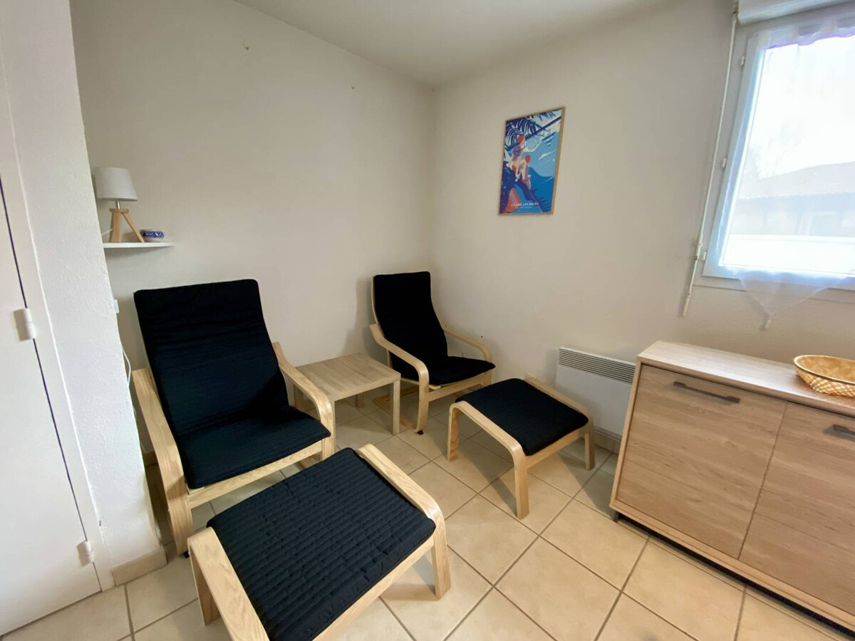 T2 Cambo-les-Bains : terrasse, piscine et parking - Photo 4
