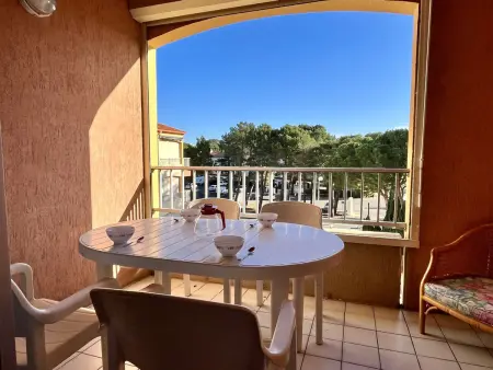 Studio mezzanine avec 2 piscines à 400m de la plage