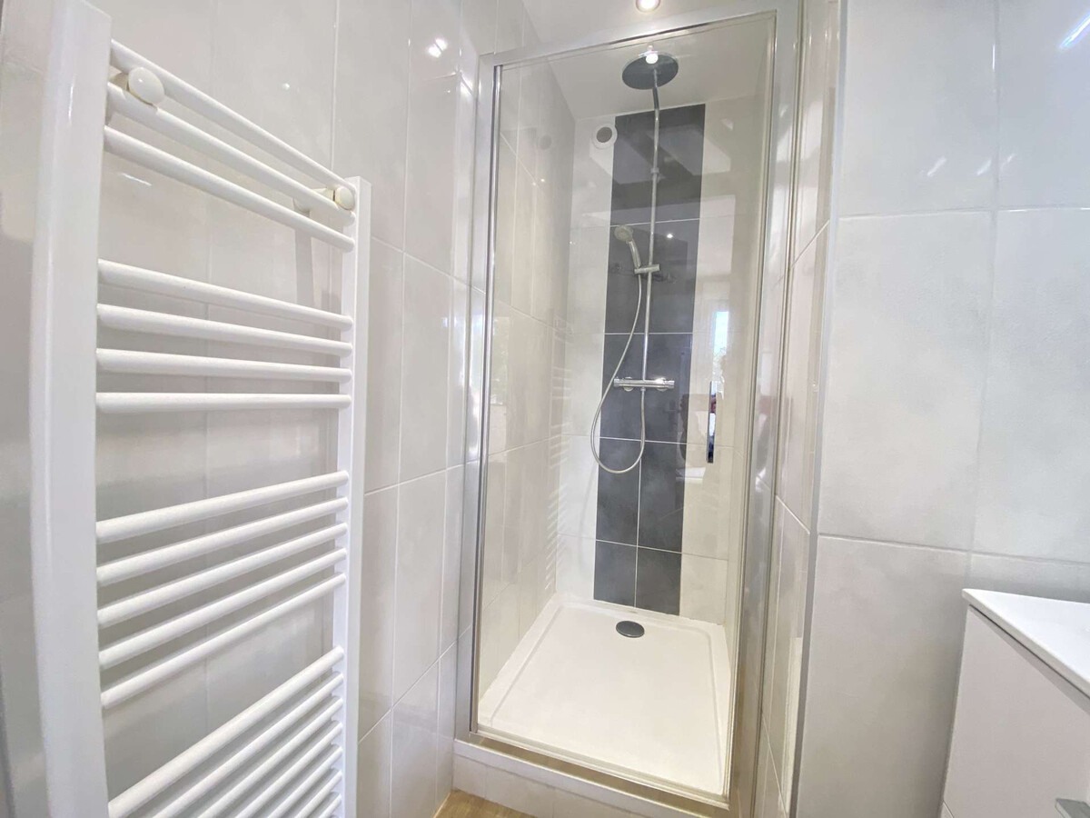 Studio moderne balcon sud, parking privé à La Baule - Photo 8