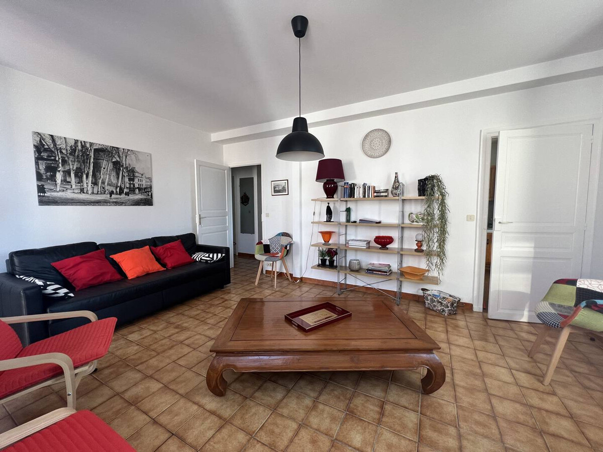 T2 centre-ville Cambo-les-Bains, animaux acceptés - Photo 3