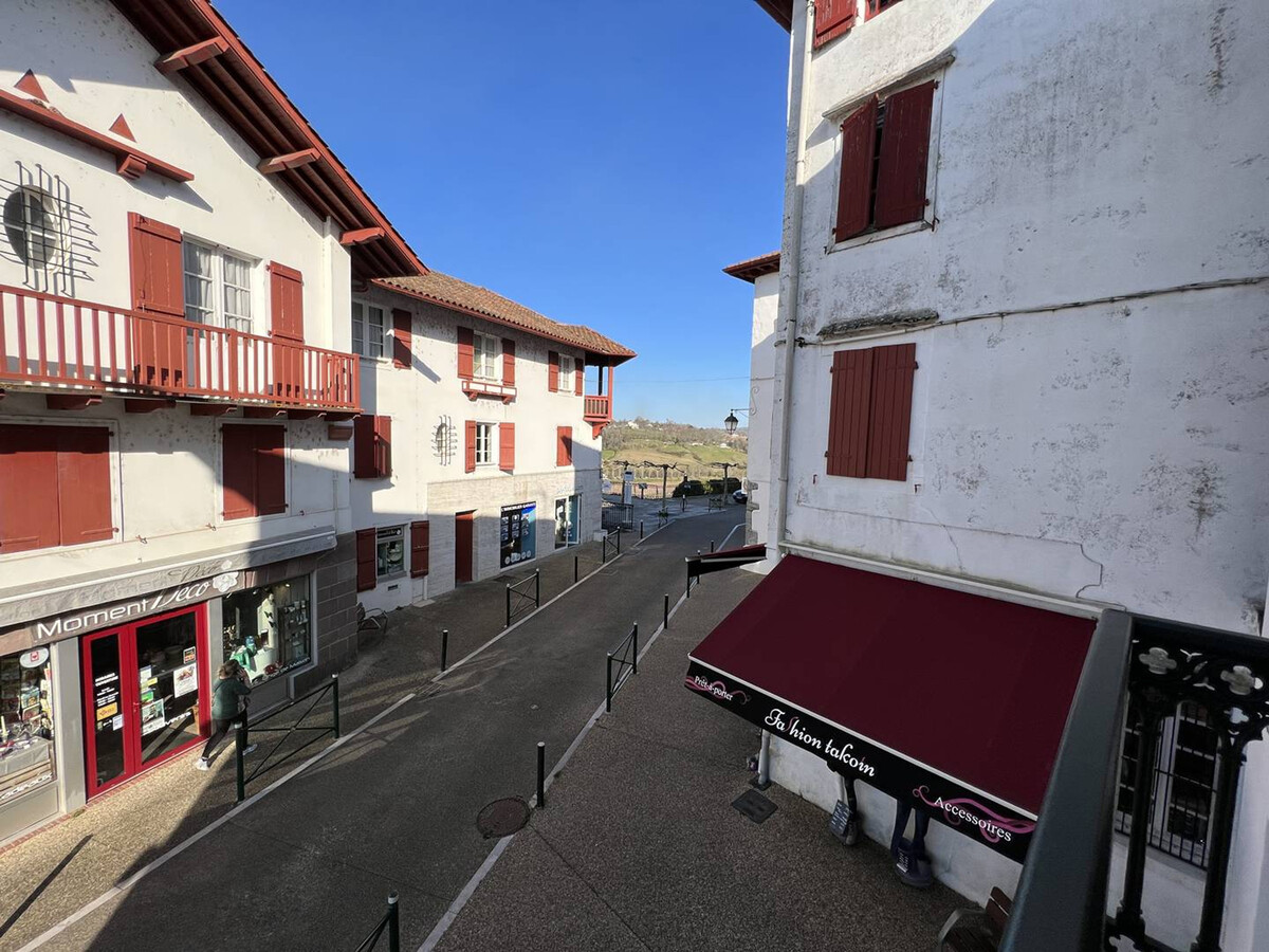 T2 centre-ville Cambo-les-Bains, animaux acceptés - Photo 12