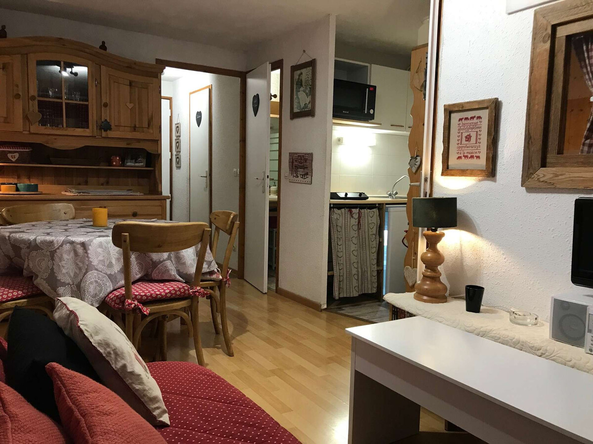 T2 cabine 28m² à 50m des pistes, piscine été - Photo 1