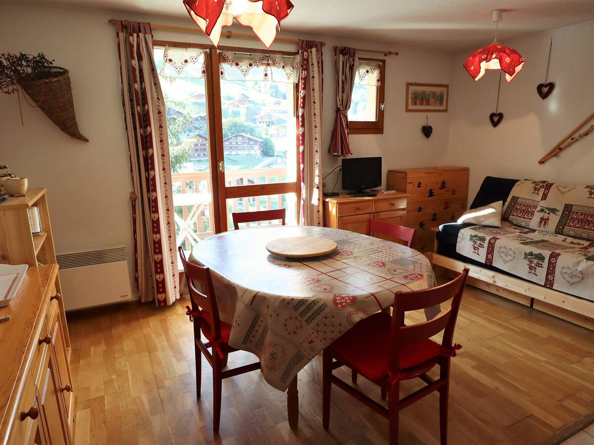 T2 cabine 33m² à 50m des pistes, piscine été - Photo 1