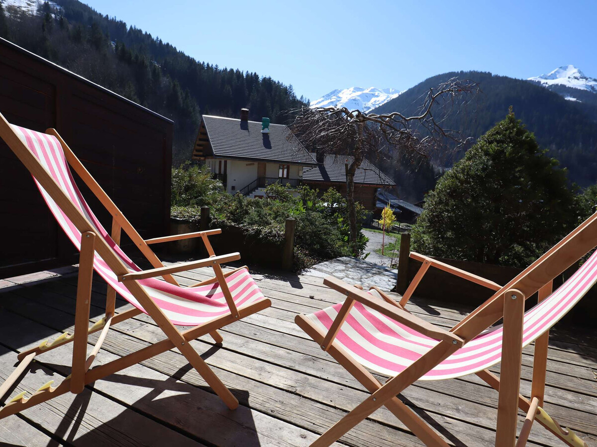 T2 40m² pour 7 pers. à Arêches, terrasse sud-ouest - Photo 9