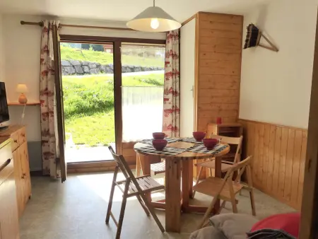 Location appartement à Arêches Beaufort, Charmant studio cabine, au pied des pistes, animaux admis