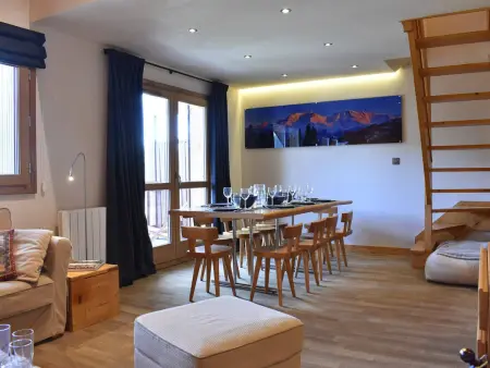 Location appartement à Méribel, Duplex spacieux 10 pers, proche pistes, parking, internet