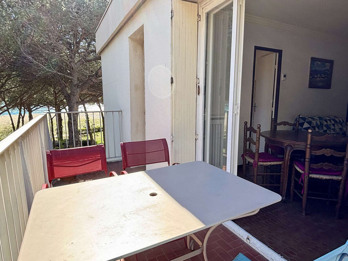 Appartement 2 pièces front de mer avec balcon - Photo 5