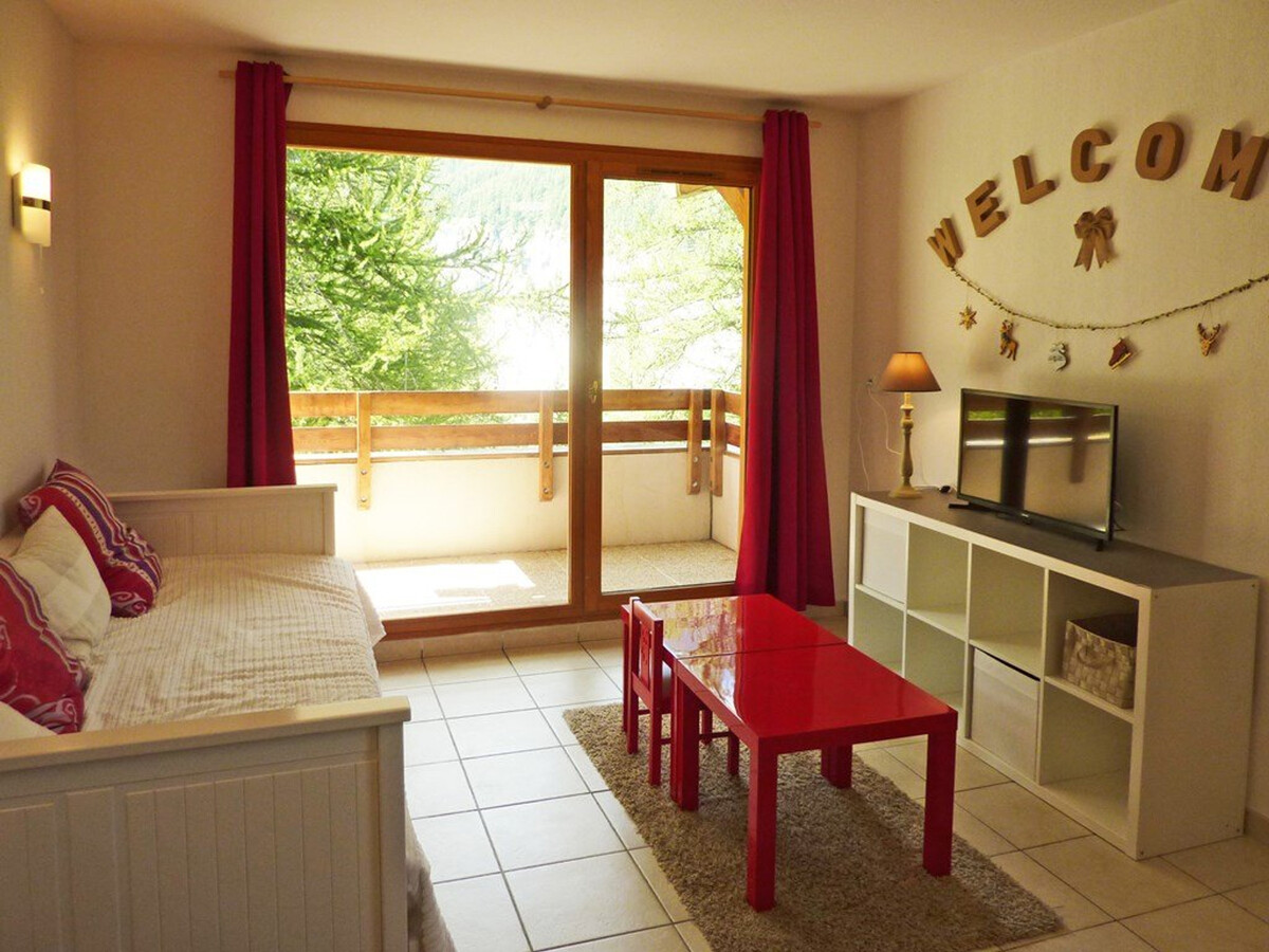 Appartement 4 pers. skis aux pieds, piscine, balcon vue vallée - Photo 3