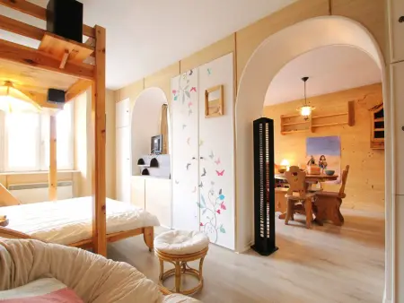 Grand studio 40m² balcon sud/ouest à Briançon : photo 10