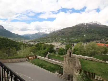 Grand studio 40m² balcon sud/ouest à Briançon : photo 16