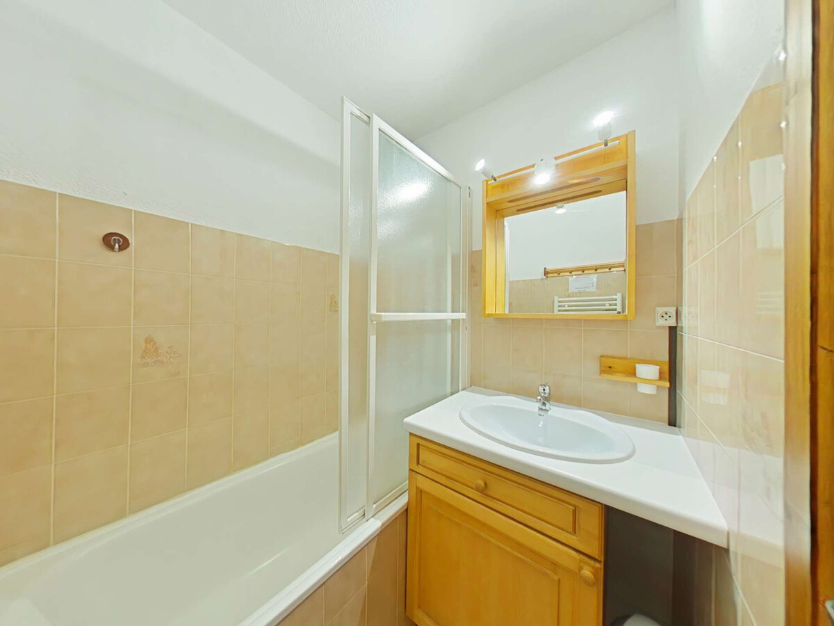 T2 cabine au pied des pistes, parking inclus - Photo 15