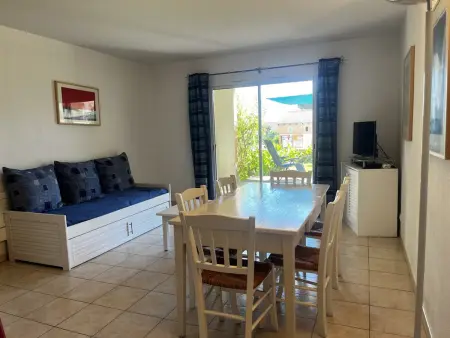 Appartement 6 pers. avec piscine et jardin à Sari-Solenzara : photo 8
