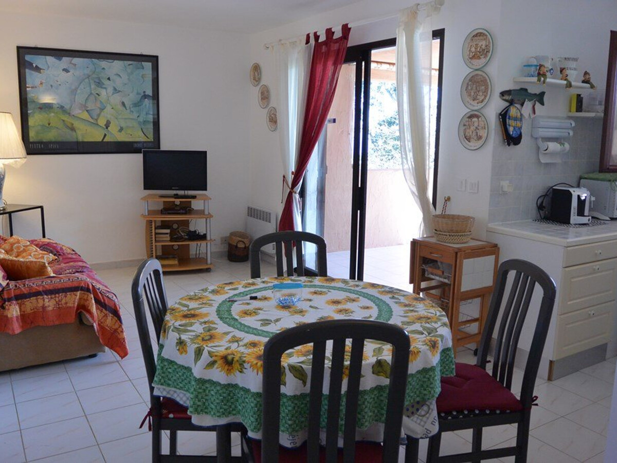 Appartement 7 pers, piscine et tennis à Favone - Photo 5