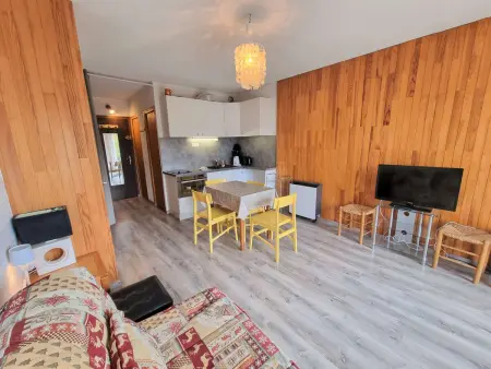 Studio 4 pers, terrasse sud-ouest - Saint-Michel-de-Chaillol : photo 2