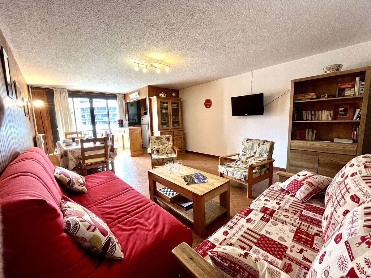 Appartement 8 pers. Vars, 100m des pistes et commerces - Photo 2