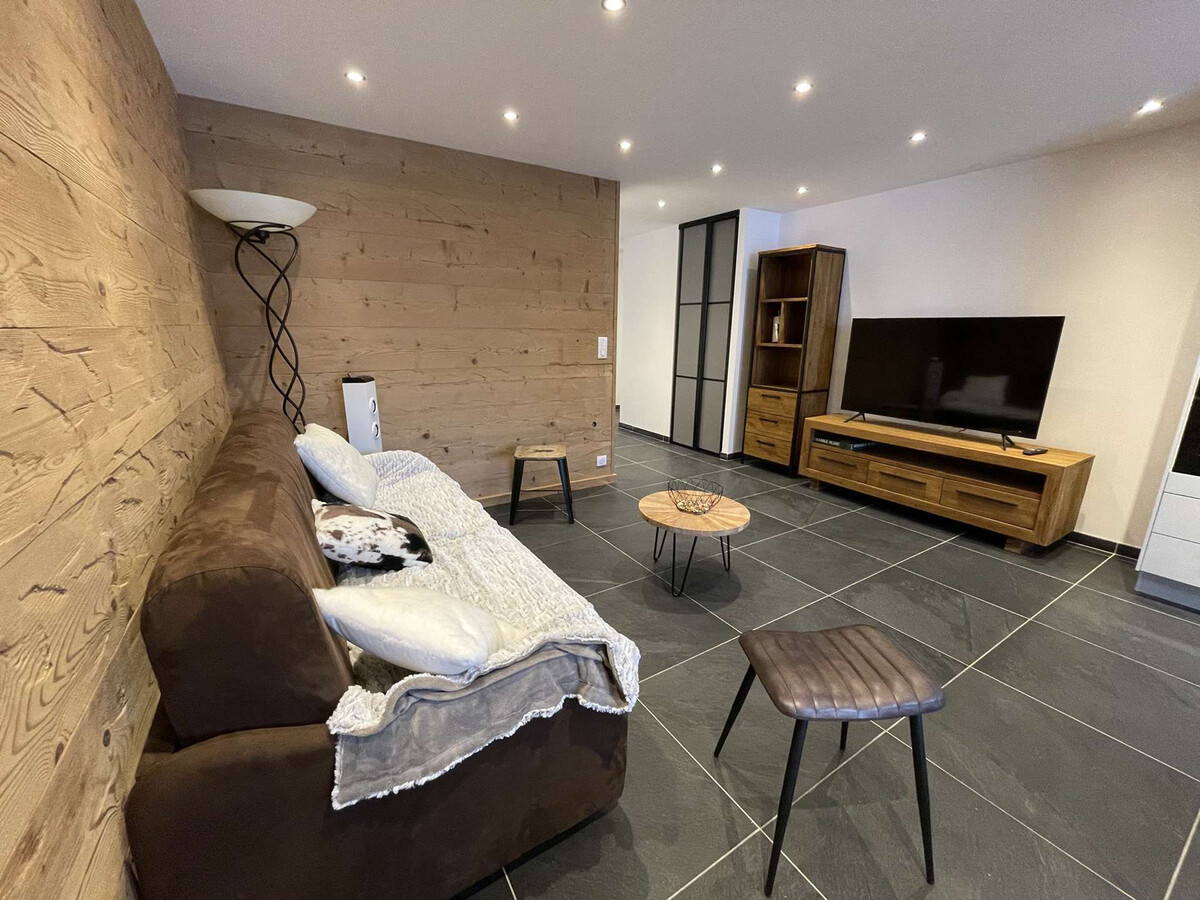Appartement 3 pièces + cabine 8 pers à Vars, 100m des pistes - Photo 2