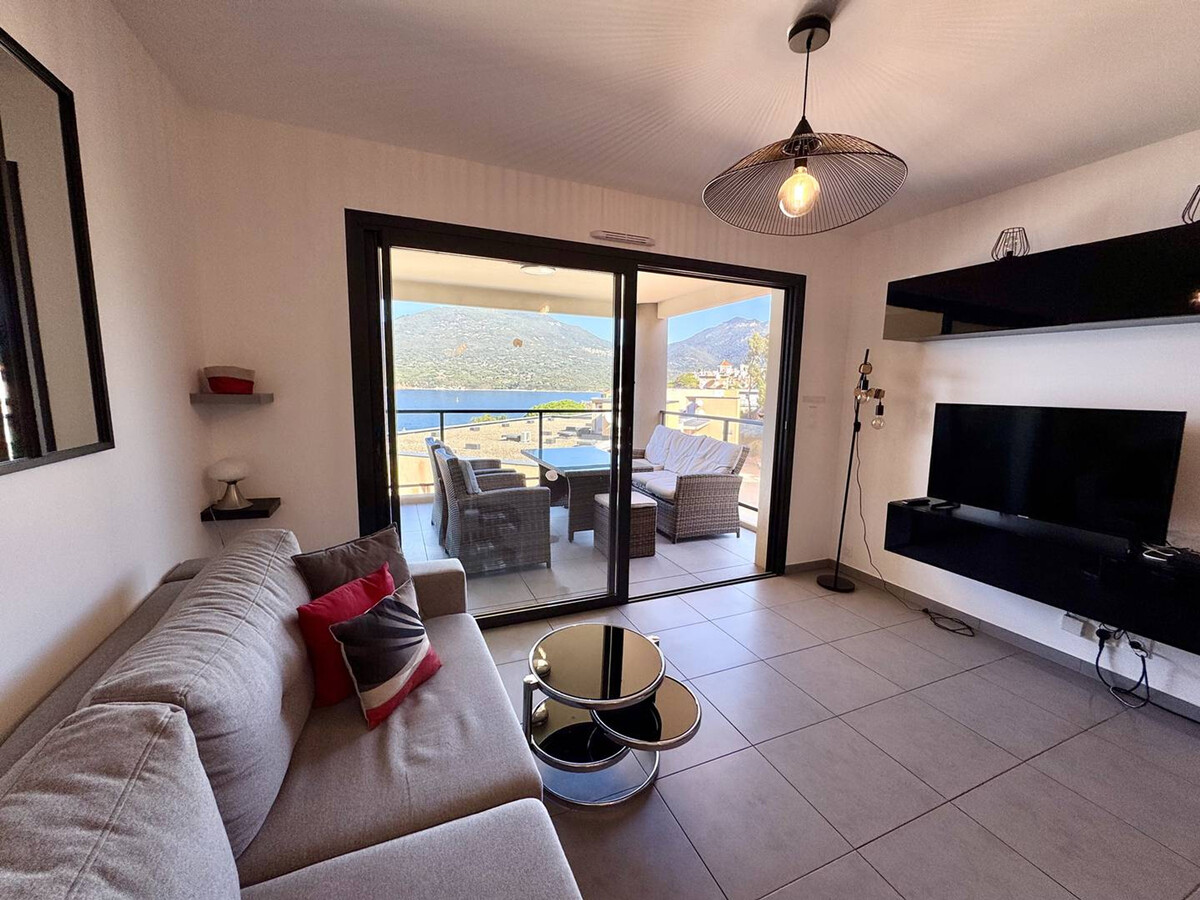 Appartement front de mer Propriano, parking & terrasse - Photo 4