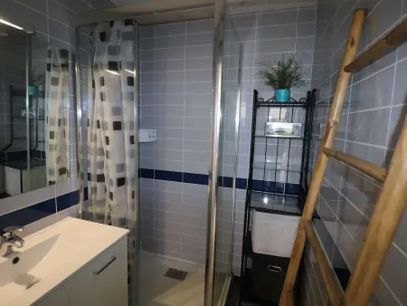 3P avec terrasse 23m² et piscine au Grau-du-Roi : photo 8