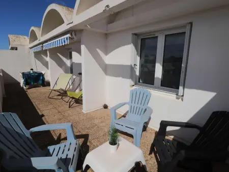 3P avec terrasse 23m² et piscine au Grau-du-Roi : photo 10