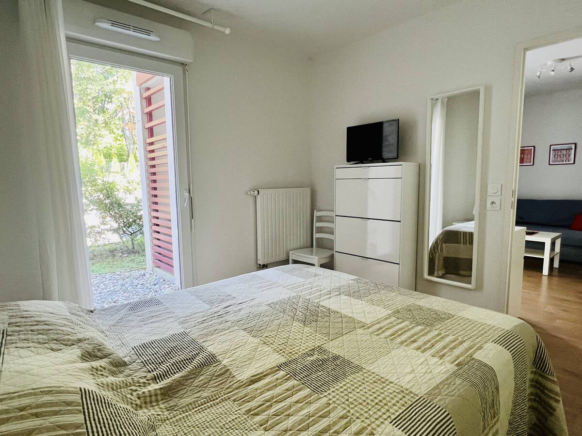 T2 rez-de-chaussée avec terrasse et parking à Hasparren - Photo 7