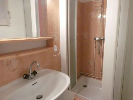 Duplex 6 personnes avec balcon, Saint-Lary-Soulan, près des pistes, parking et casier à ski - Photo 8