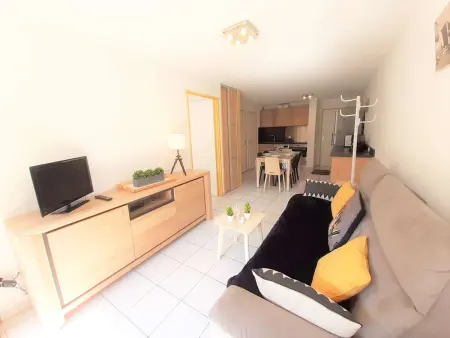 Appartement T2 avec Jardin - 6 Couchages, 3 Étoiles, Parking, WiFi - Saint-Lary-Soulan - Photo 4