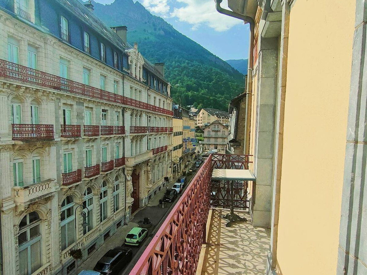 Appartement 6 pers. centre-ville Cauterets, 2 chambres - Photo 9