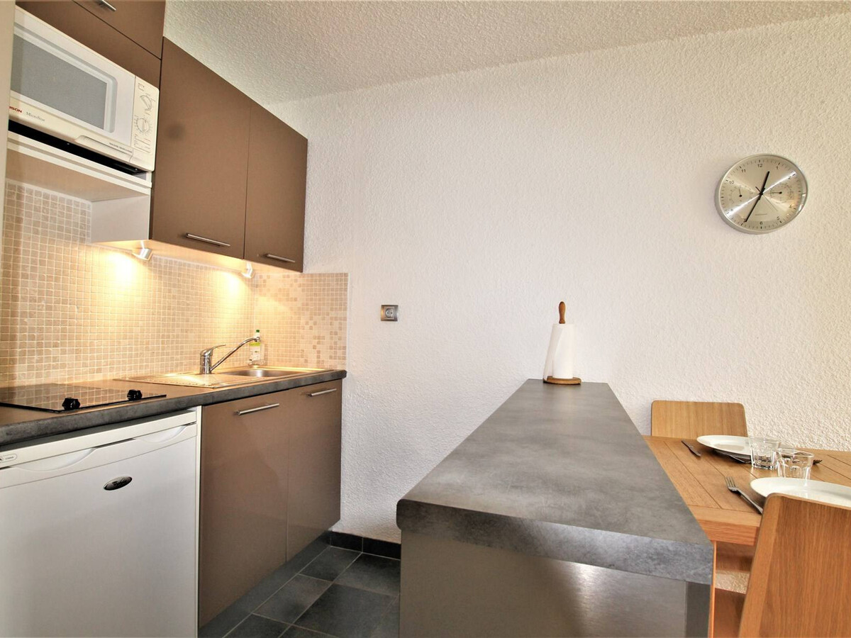 Studio rénové Saint-Chaffrey, jardin montagne, parking - Photo 5