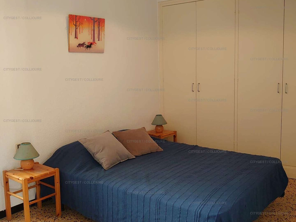 Appartement 2 chambres à 30m de la plage, vue port - Photo 4