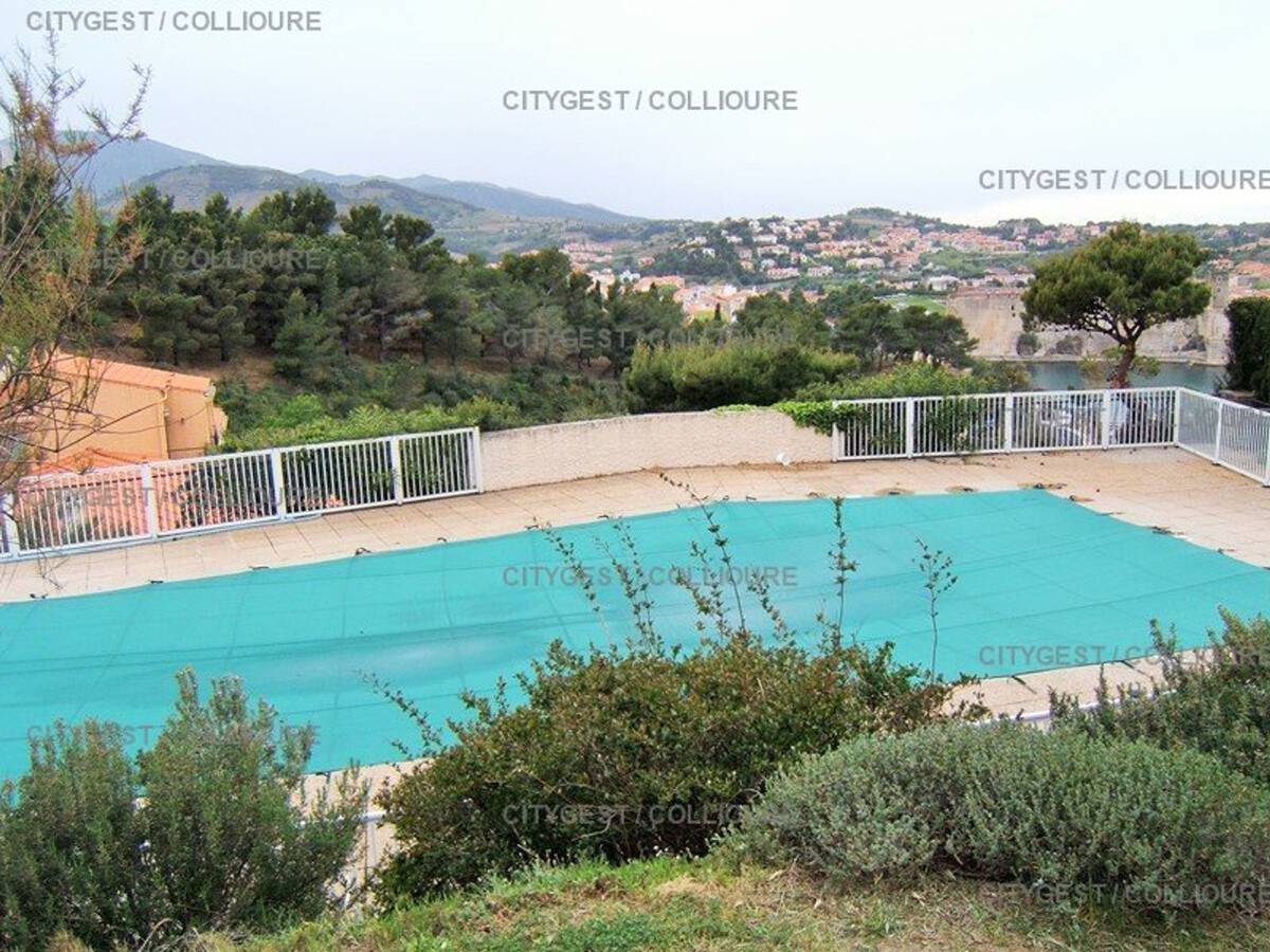 F2 Collioure vue baie, piscine et parking - Photo 9