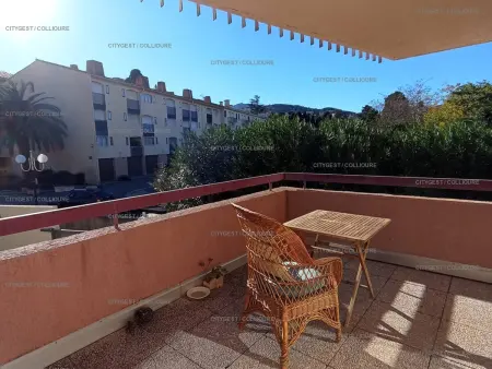 F2 cabine Collioure, terrasse et parking privé