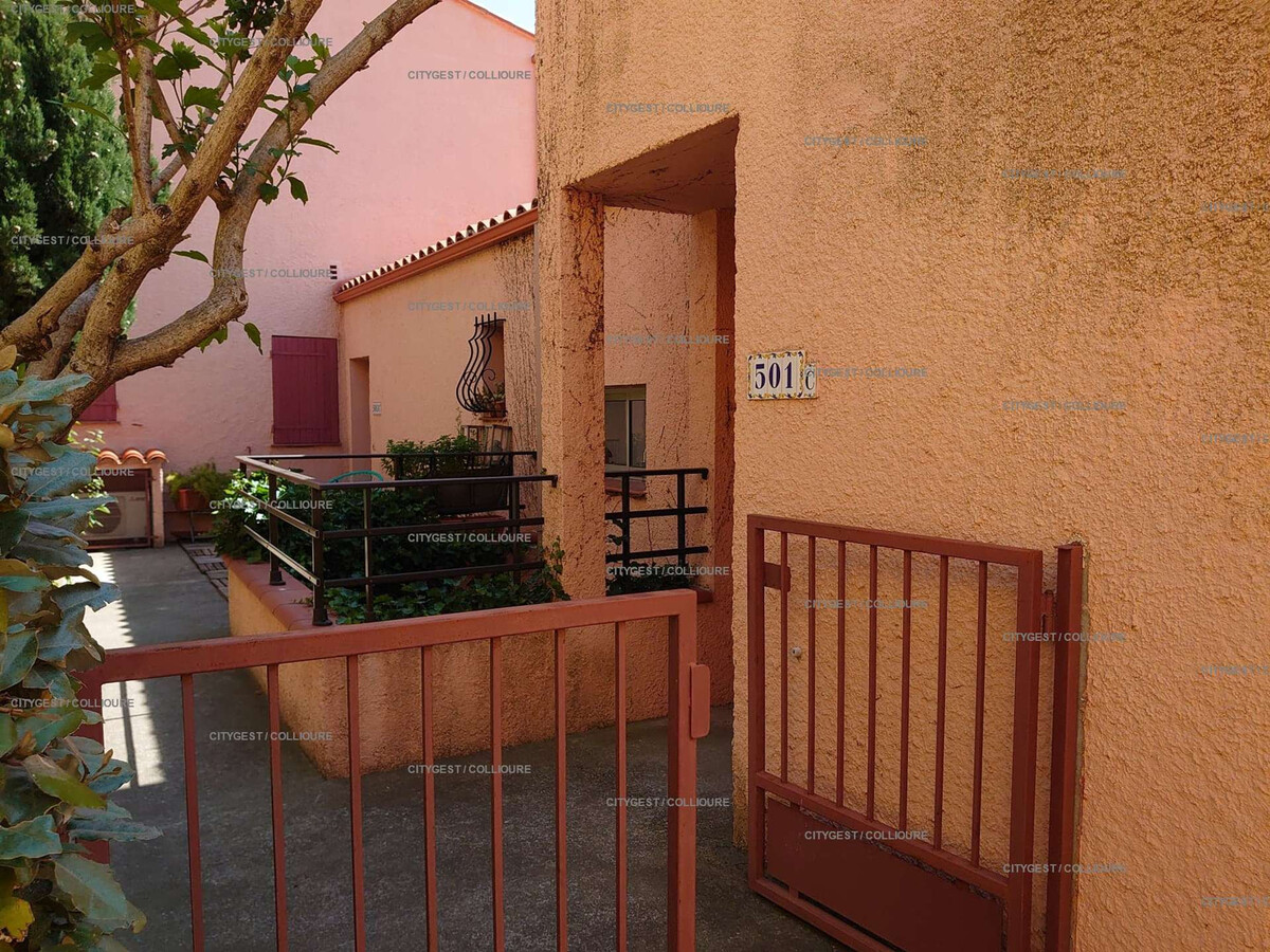 F2 Collioure, terrasse 45m² et garage privé - Photo 13
